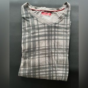 🔥SALE! Alfani Men’s V-Neck Shirt